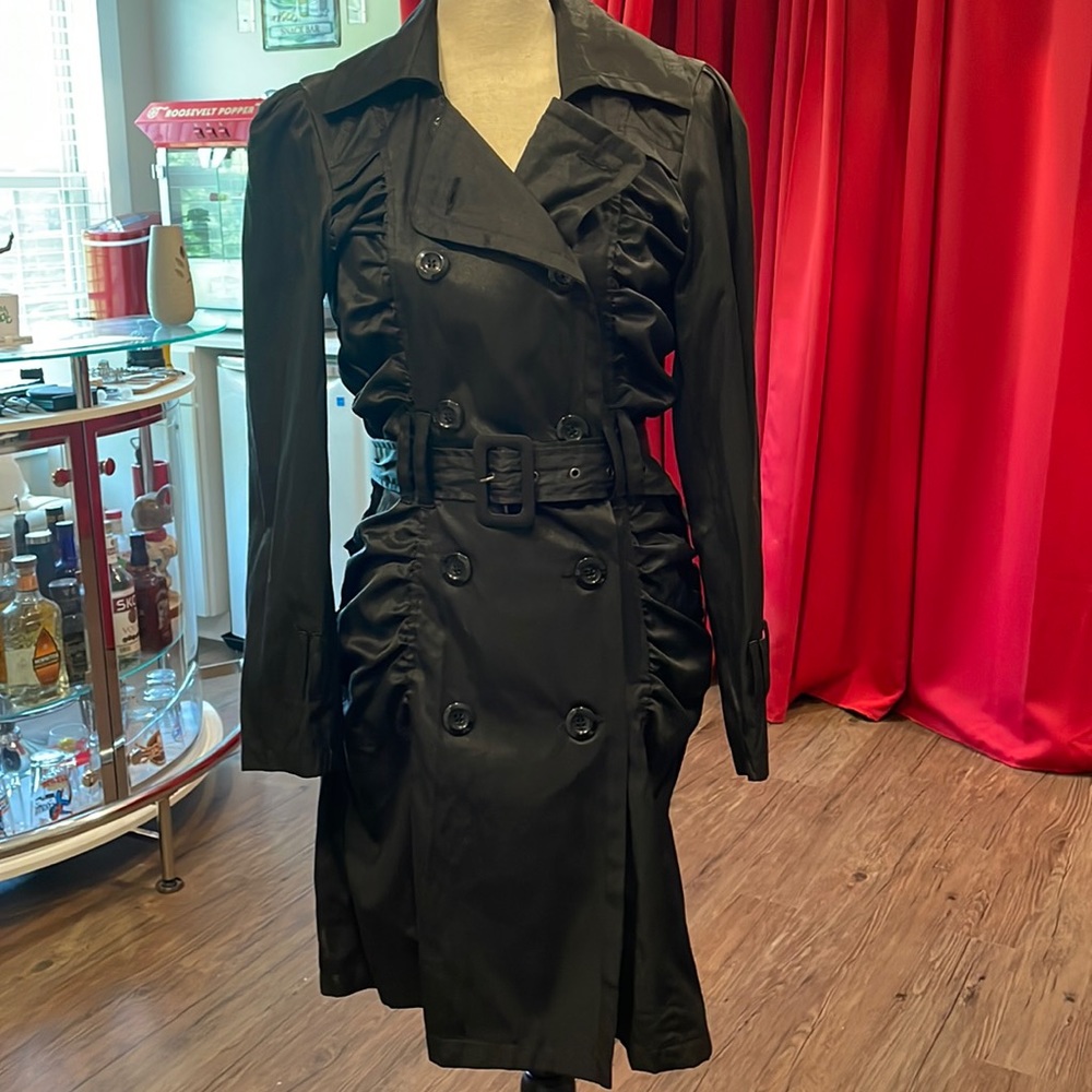 Women’s Belted Trench Coat